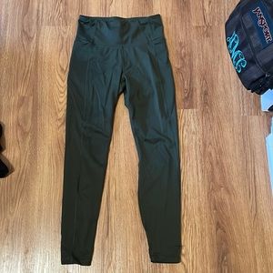 Green leggings